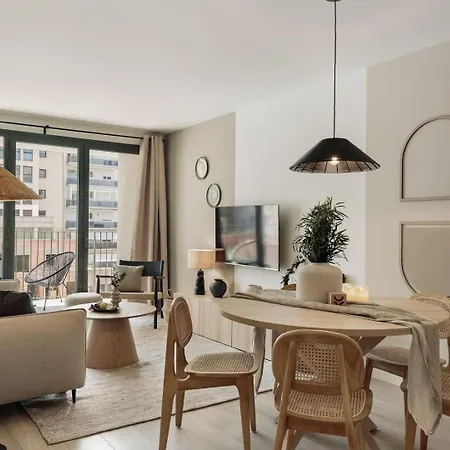 Turru - 3 Bedrooms And Pool In Eixample Esquerra