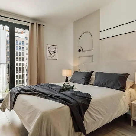 شقة Turru - 3 Bedrooms And Pool In Eixample Esquerra *